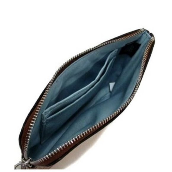 Corner Zip Wristlet In Signature Canvas Khaki / Marble Blue - Picture 11 of 11